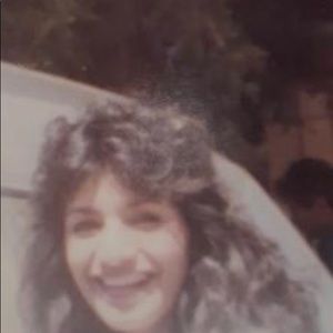 Meet your Posher, Delores